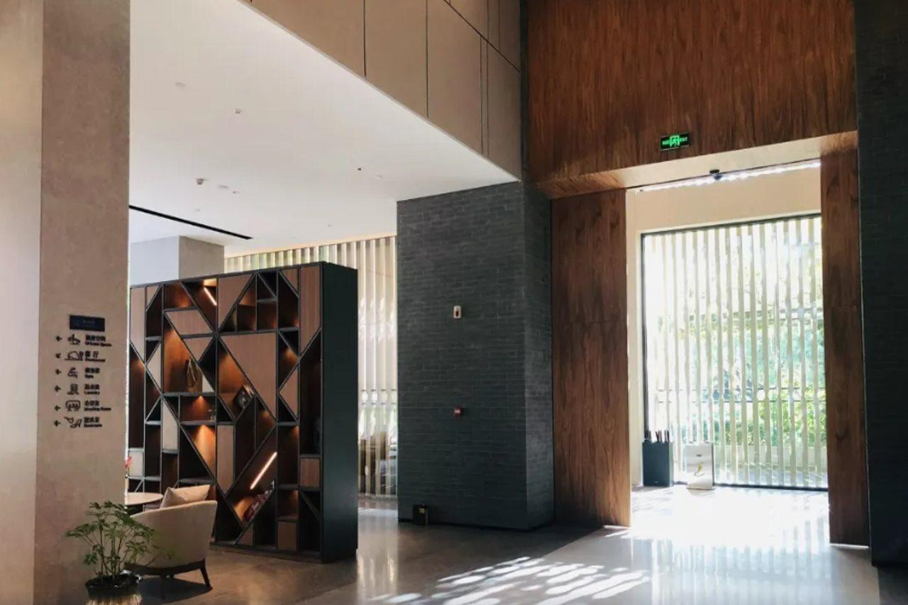 Hotel Urcove By Hyatt Lujiazui Expo 4*